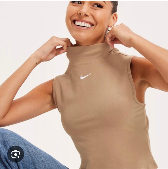 Nike Women's Tan Mock Neck Tank Top - Picture 1 of 7